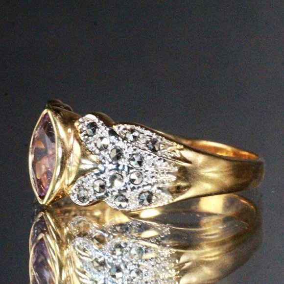 Contemporary Sterling Silver Hallmarked CI Amethyst  Marcasites Two Tone Ring - Picture 4 of 7
